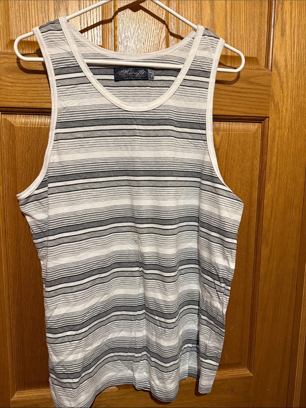 Retrofit Men's Gray & White Striped Tank Top